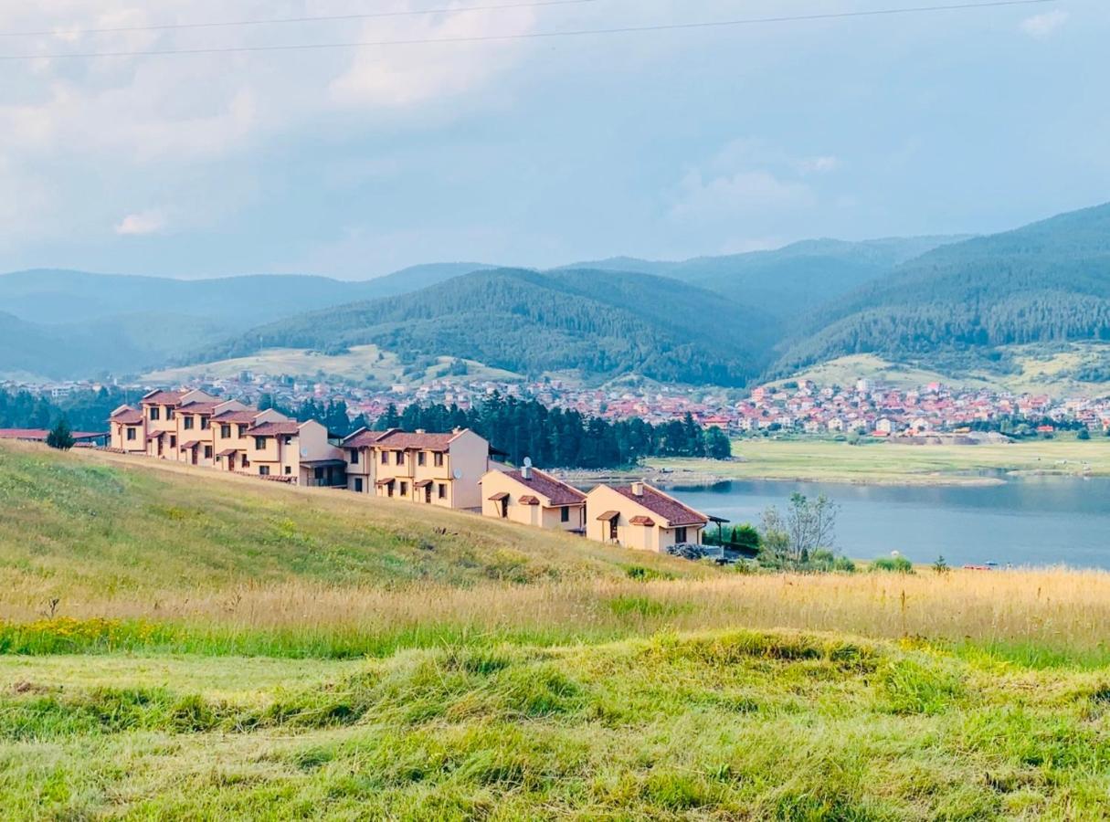 Πανσιόν Vip Complex *