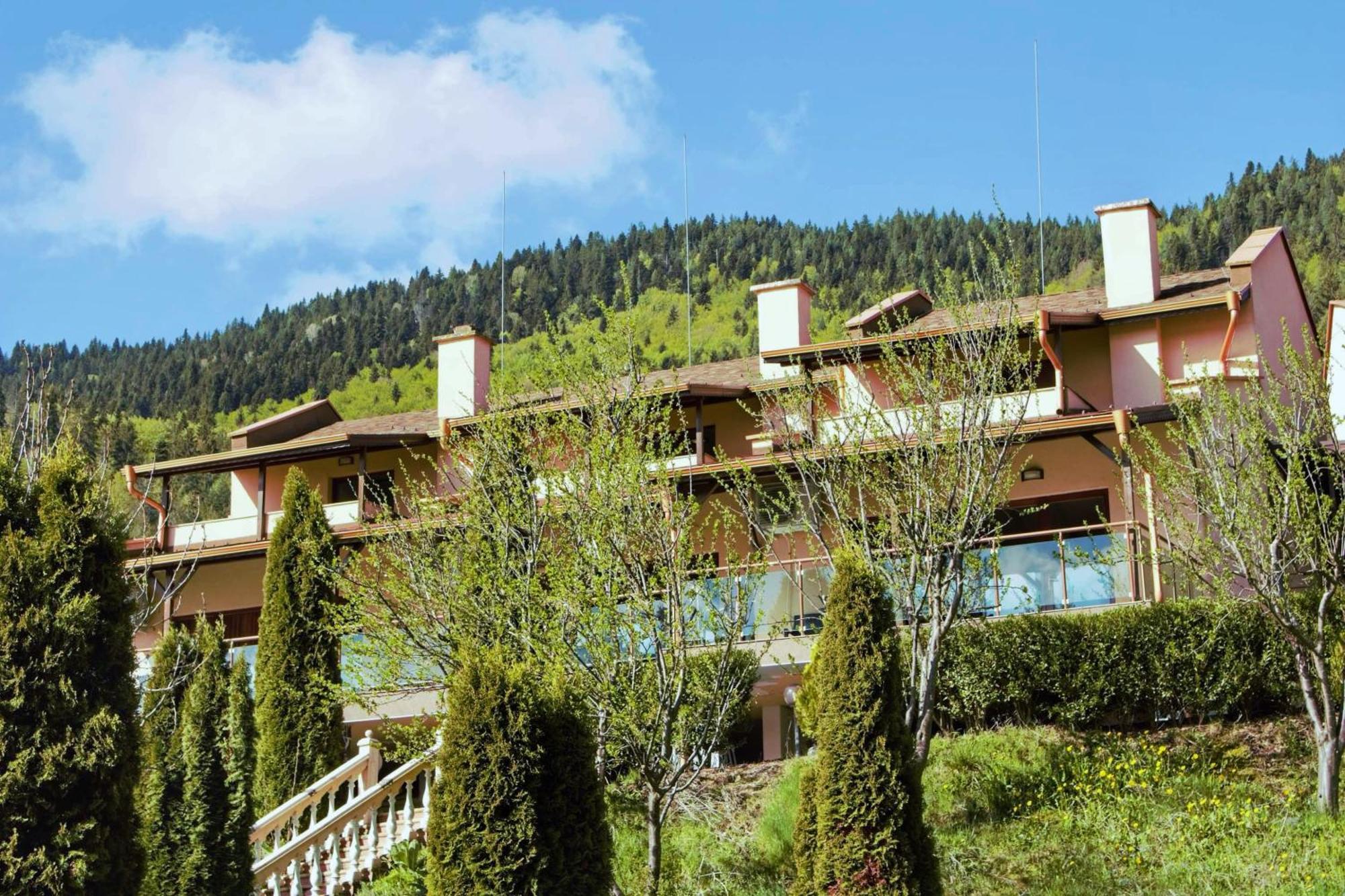 Πανσιόν Vip Complex *